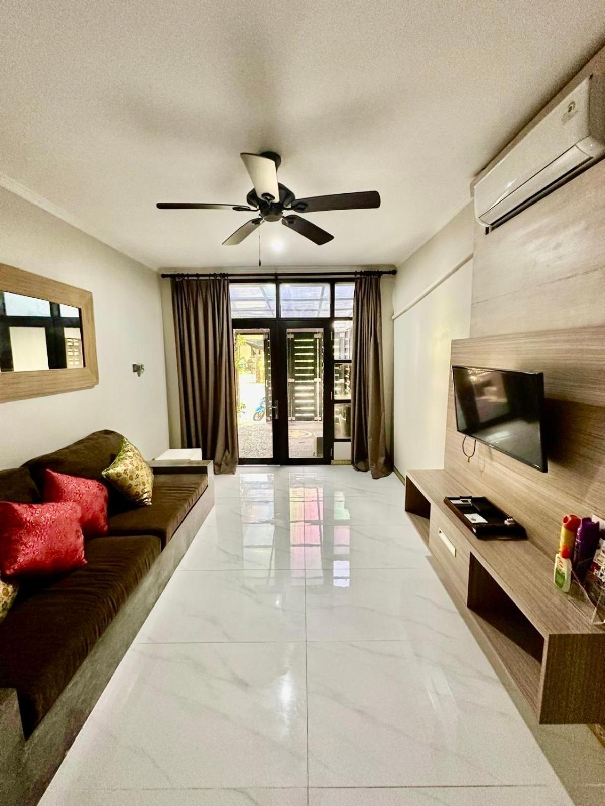 Kuta Regency B10 One Bedroom Villa Dış mekan fotoğraf